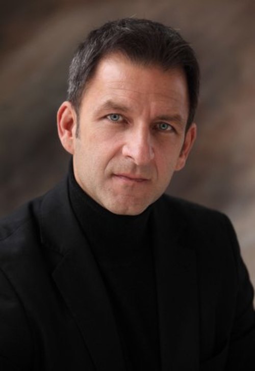 Робърт Мелило