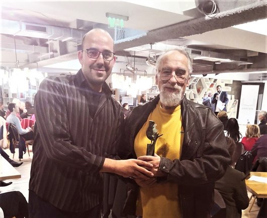 РОБОТЪТ ЧАПЕК с първа литературна награда от Земята